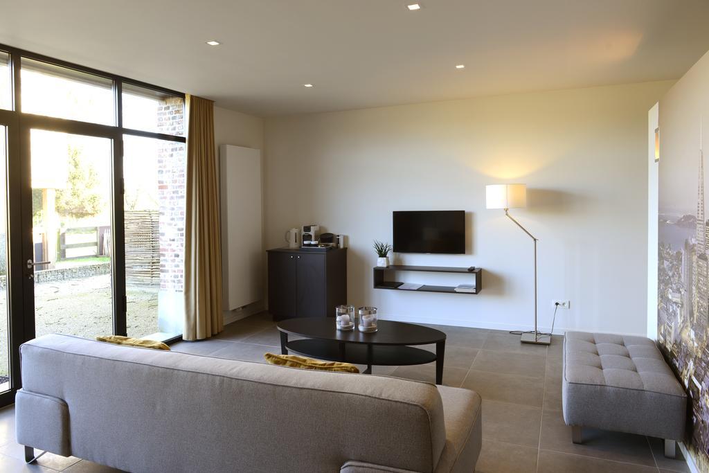 Logies De Hessie Bed & Breakfast Turnhout Exterior photo